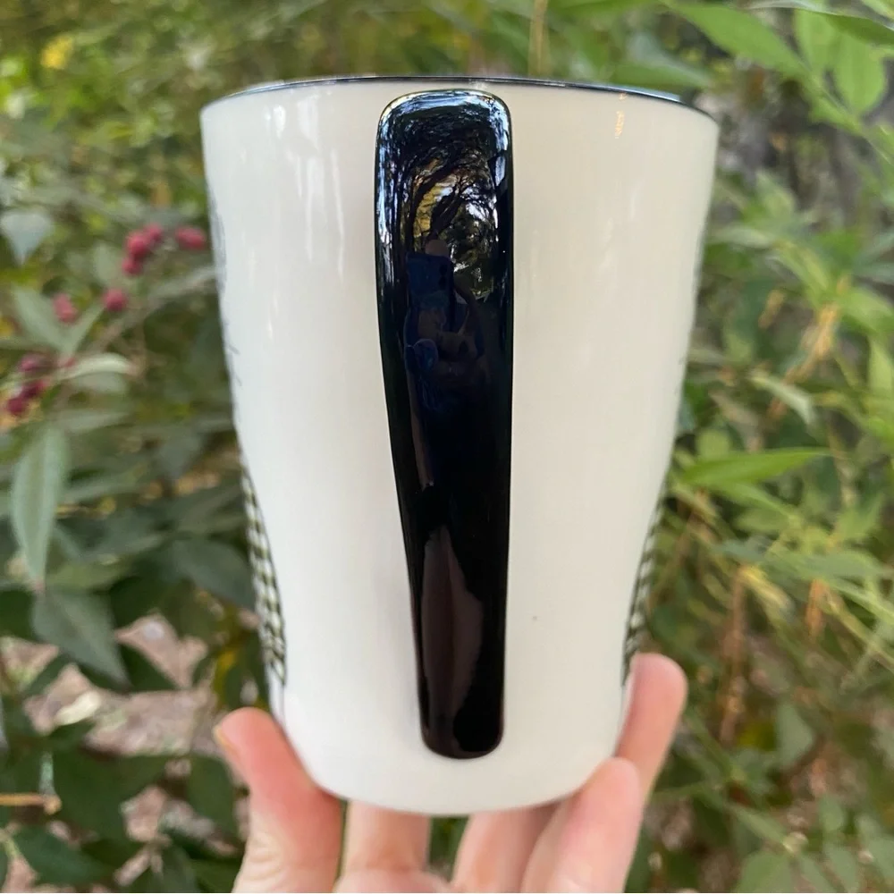 Hipster Mouse Mug with Black Handle NWOT